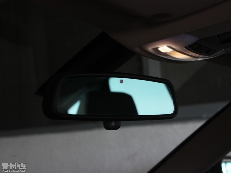 2013R3ϵGT 328i OӋb