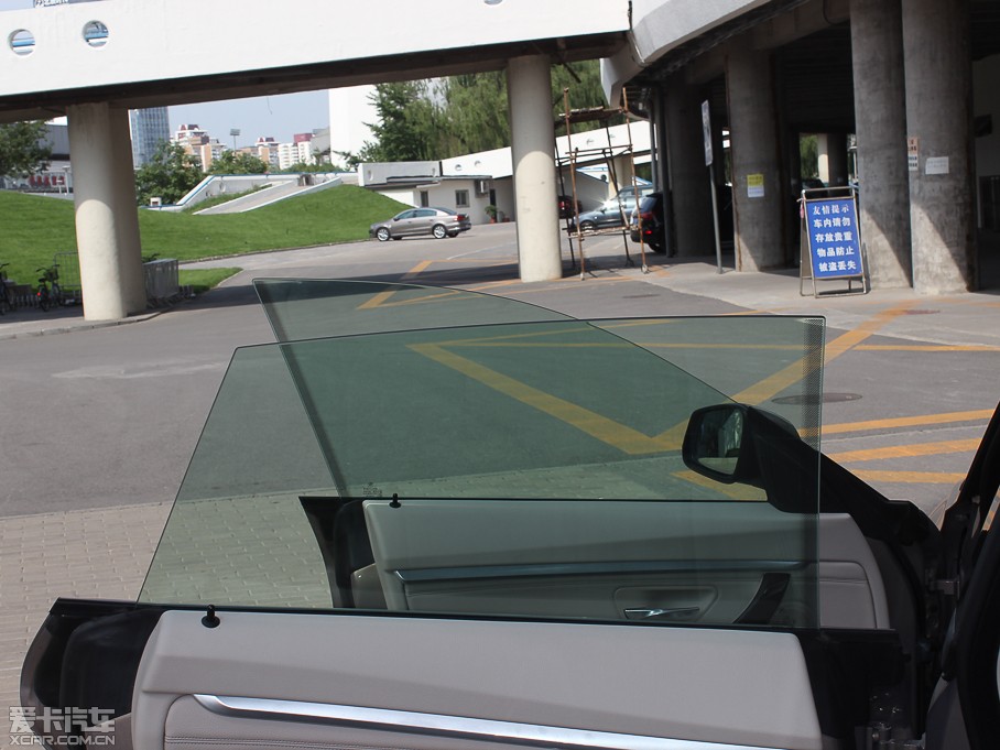 2013R3ϵGT 328i OӋb