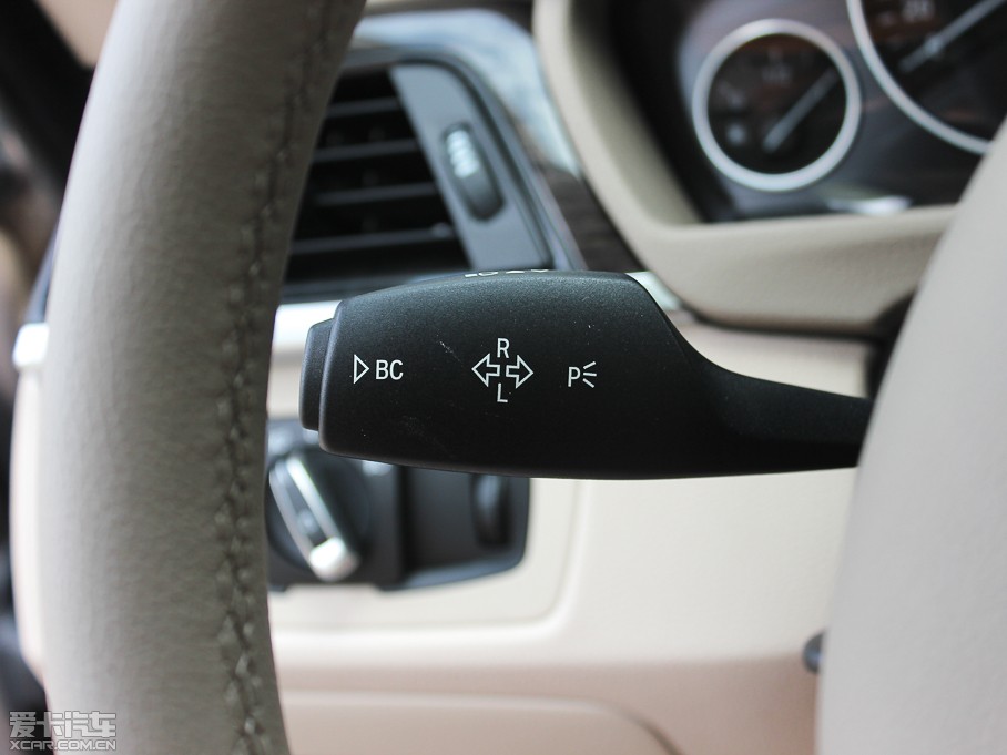 2013R3ϵGT 328i OӋb