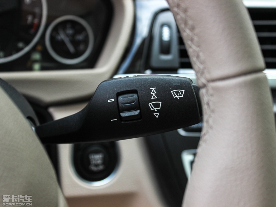 2013R3ϵGT 328i OӋb