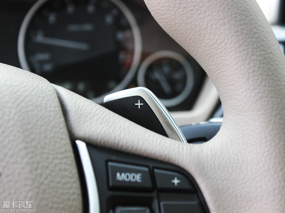 2013R3ϵGT 328i OӋb