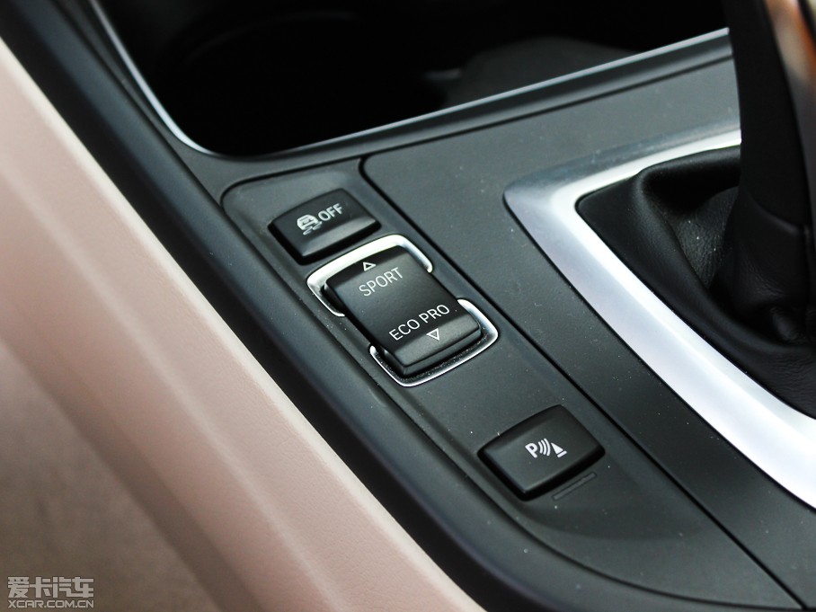 2013R3ϵGT 328i OӋb