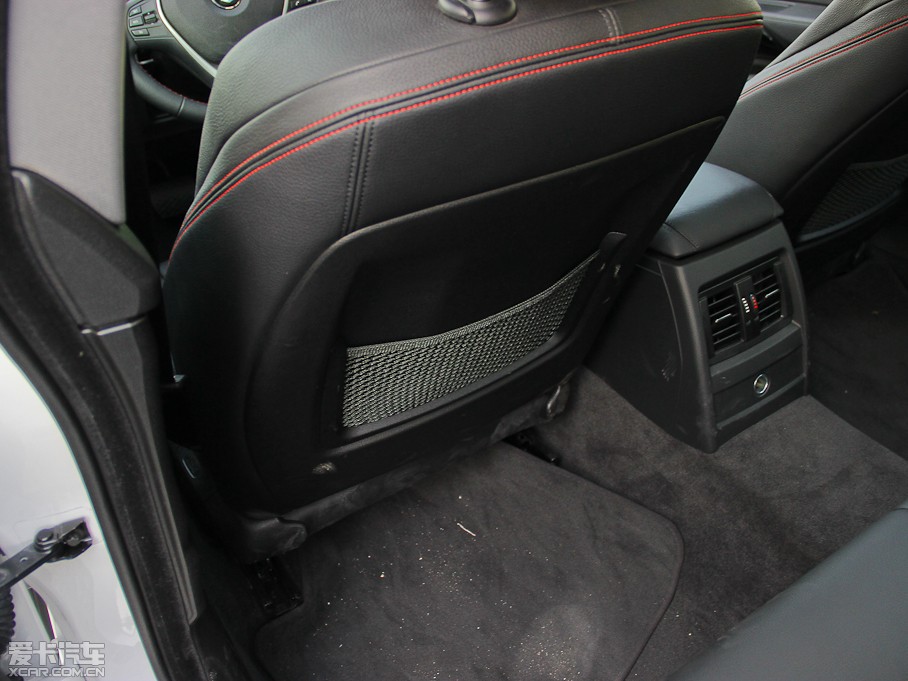 2013R3ϵGT 335i OӋb