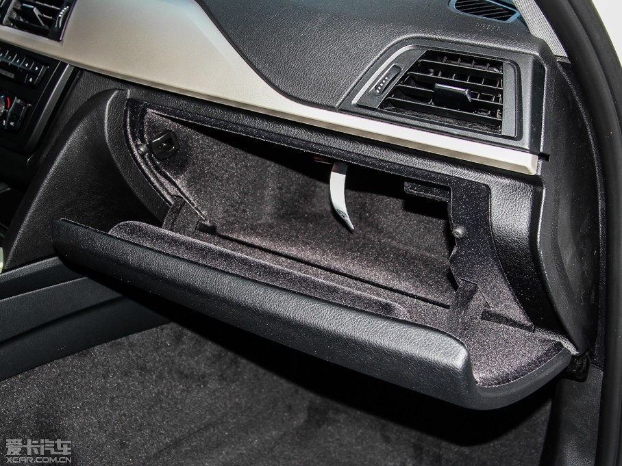 2013R3ϵ܇ 320i r