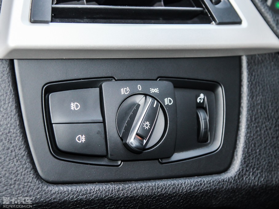 2013R3ϵ܇ 320i r