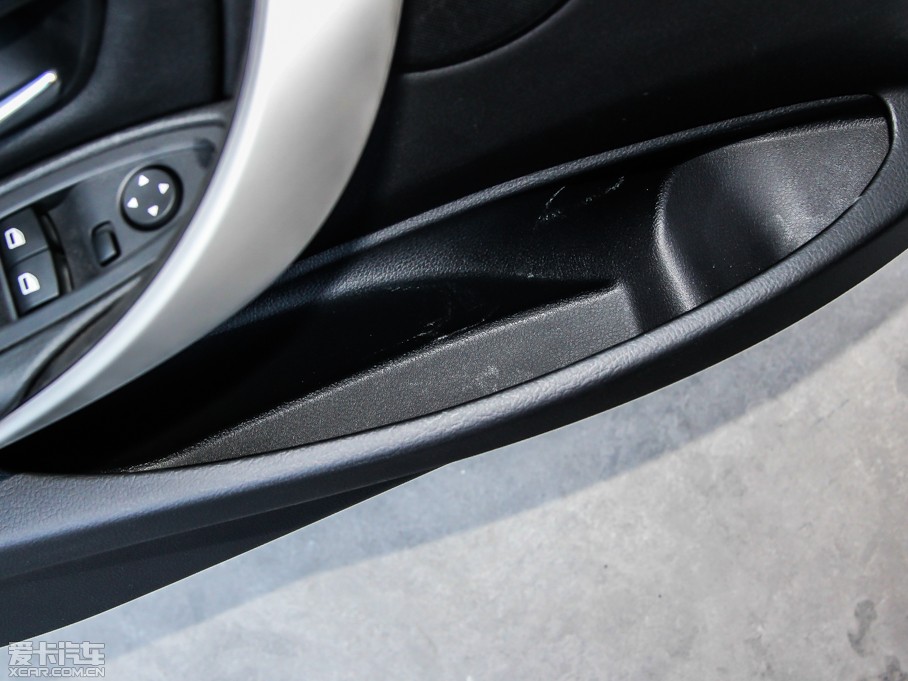 2013R3ϵ܇ 320i r