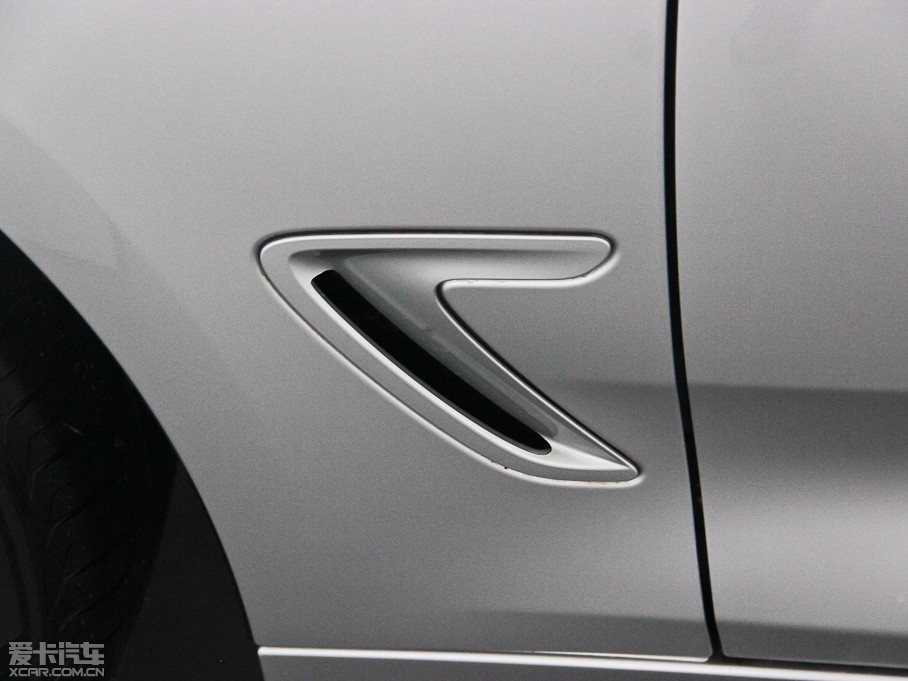 2013R3ϵGT 320i I