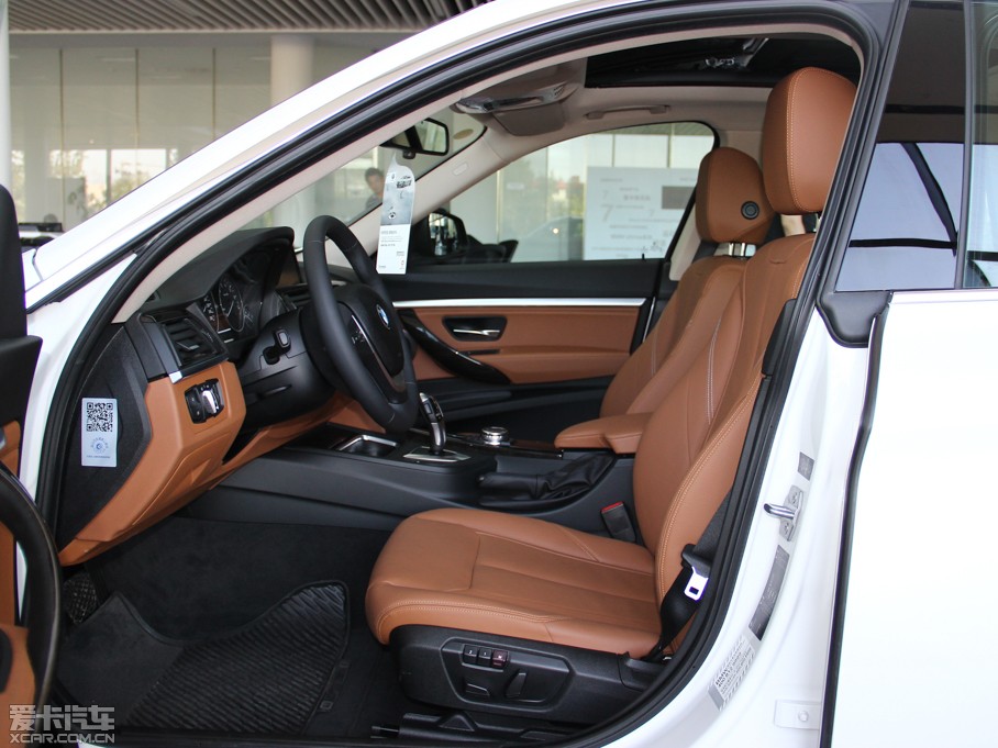 2013R3ϵGT 320i OӋb