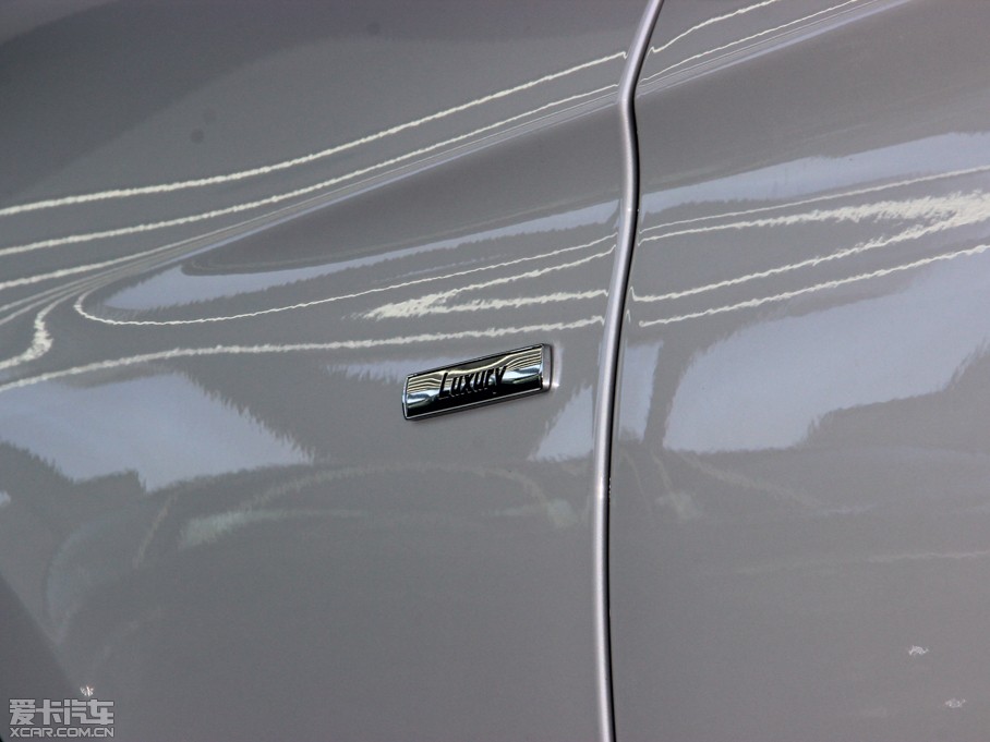 2013R3ϵGT 320i OӋb