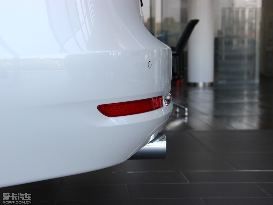 2013R3ϵGT 320i OӋb