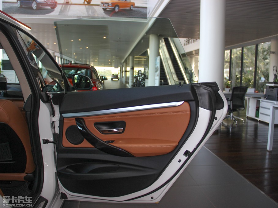 2013R3ϵGT 320i O(sh)Ӌb