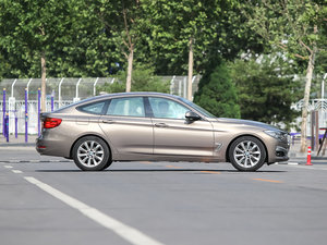 2013款328i 设计套装型 整体外观