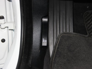 2013320i O(sh)Ӌ(j)b g