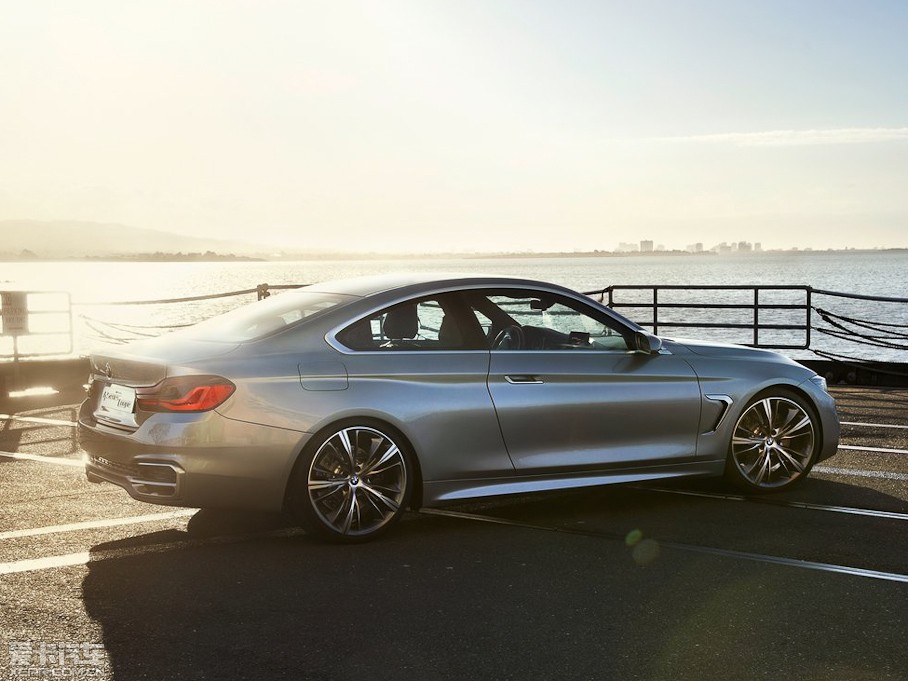 2013R4ϵ Coupe Concept