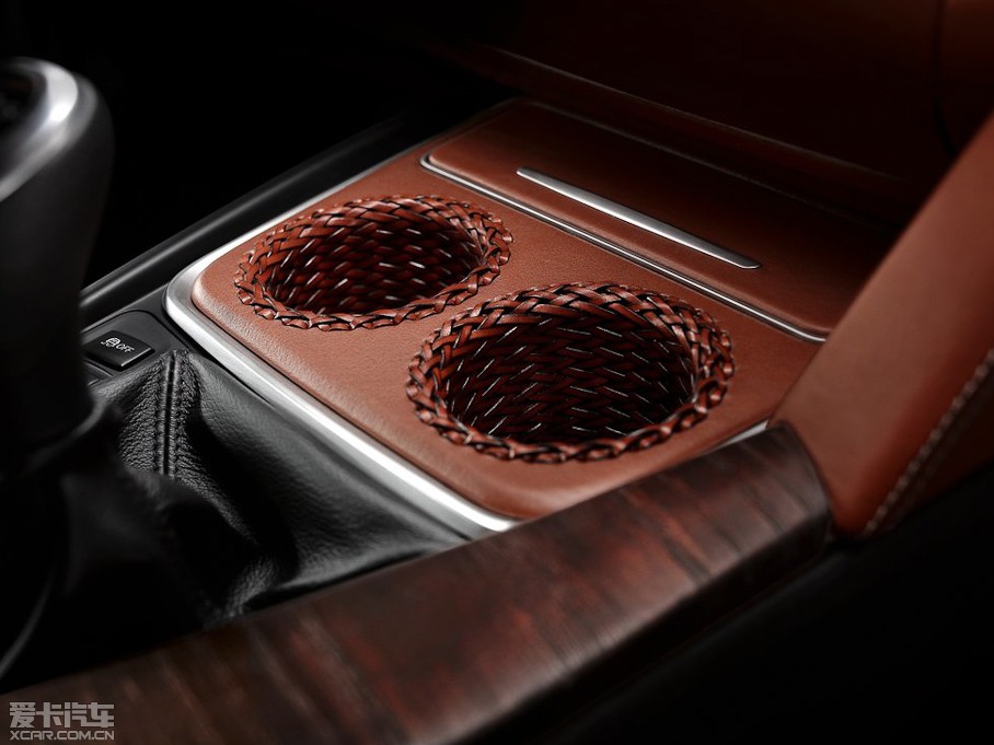 2013��R4ϵ Coupe Concept