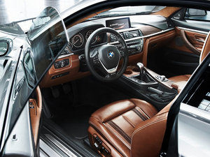 2013款Coupe Concept 空间座椅