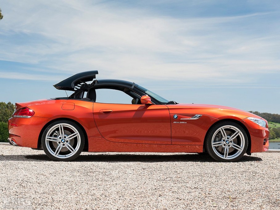 2013��RZ4 sDrive20i �I����