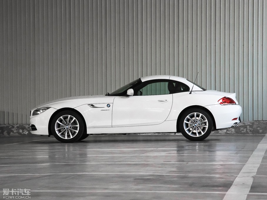 2013RZ4 sDrive20i I(lng)