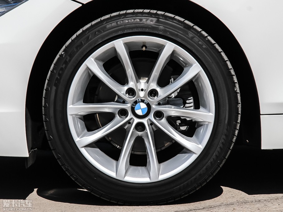 2013RZ4 sDrive20i I