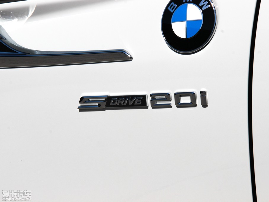 2013RZ4 sDrive20i I(lng)