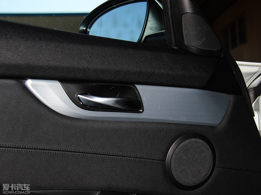 2013RZ4 sDrive20i I(lng)