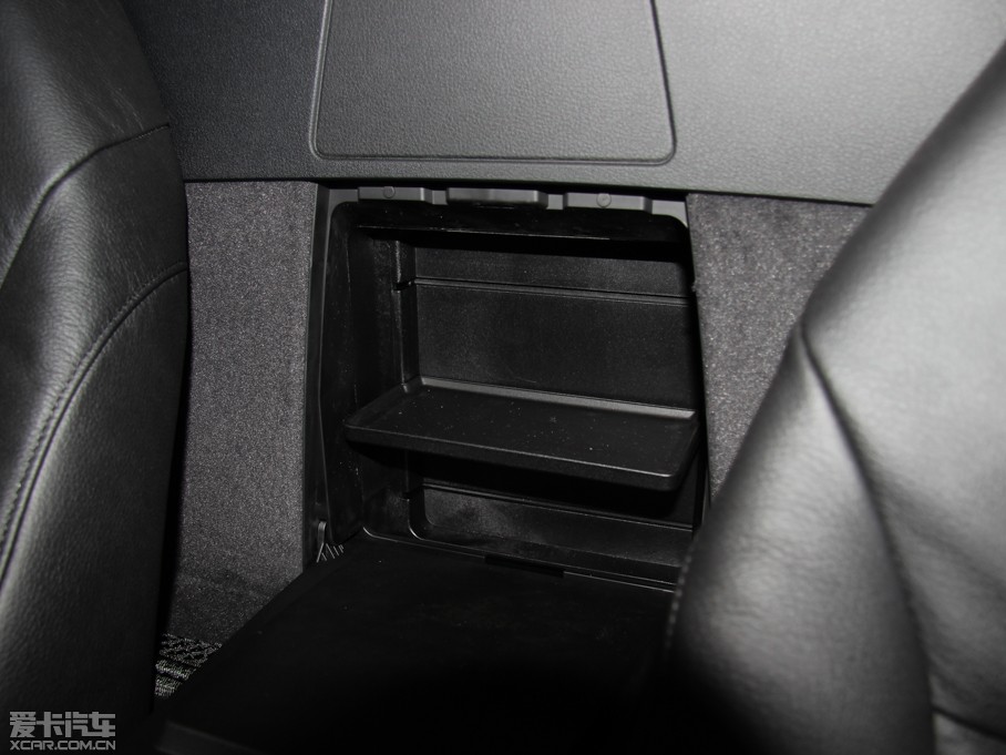 2013RZ4 sDrive20i I