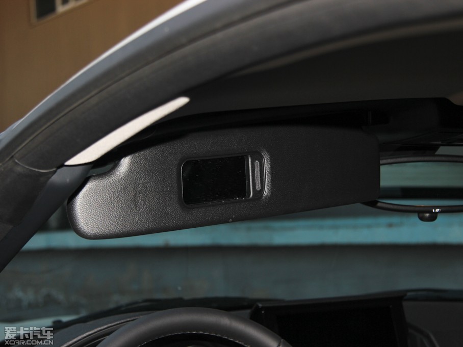 2013RZ4 sDrive20i I(lng)