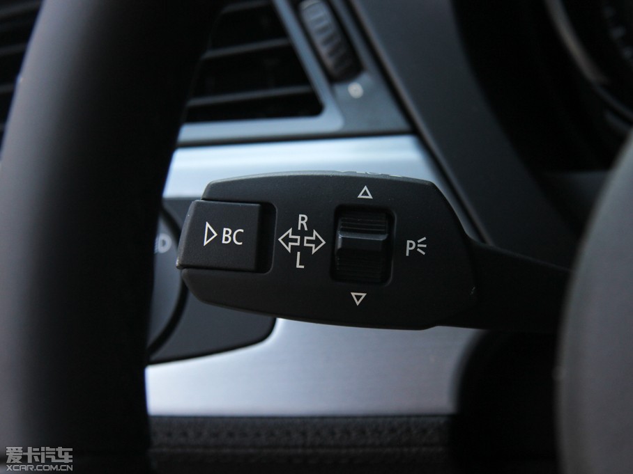 2013RZ4 sDrive20i I