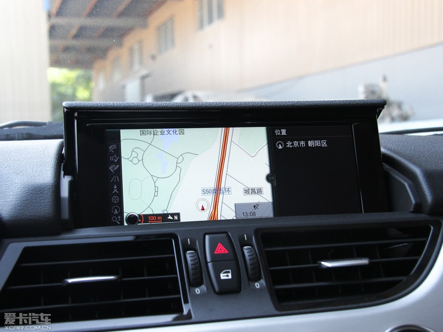 2013RZ4 sDrive20i I