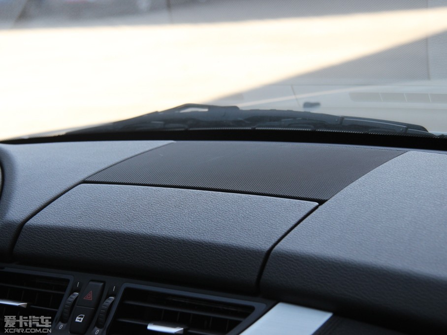 2013RZ4 sDrive20i I