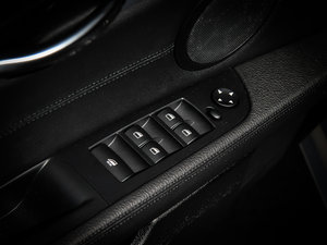 2013sDrive20i I {܇ƅ^	