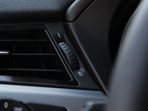 2013sDrive20i I п؅^