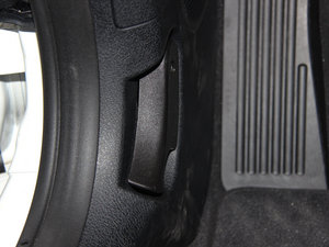 2013sDrive20i I п؅^