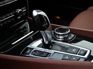 2014535i xDrive п؅^