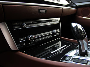 2014535i xDrive п؅^