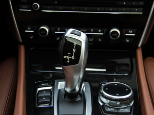 2014535i xDrive п؅^