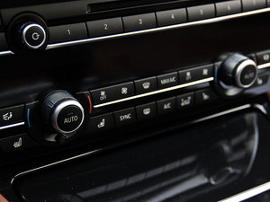 2014535i xDrive п؅^