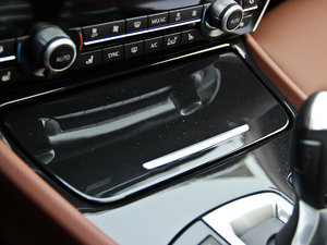 2014535i xDrive п؅^