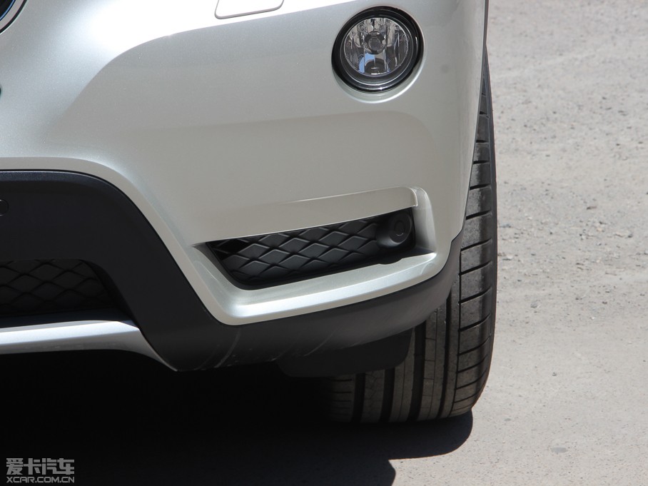 2013��RX3���M�ڣ� �Ŀ� xDrive20i ���A��