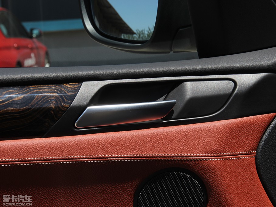 2013RX3M(jn)ڣ Ŀ xDrive20i A