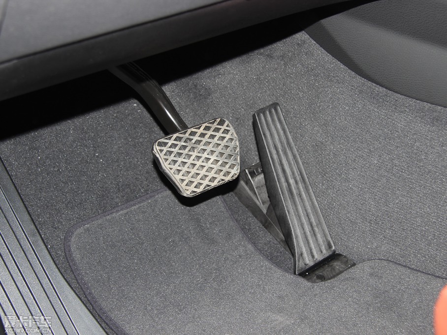 2013RX3Mڣ Ŀ xDrive20i A