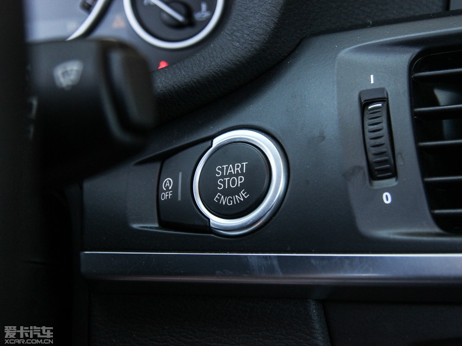 2013RX3Mڣ Ŀ xDrive20i A