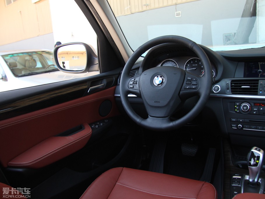 2013RX3Mڣ Ŀ xDrive20i A