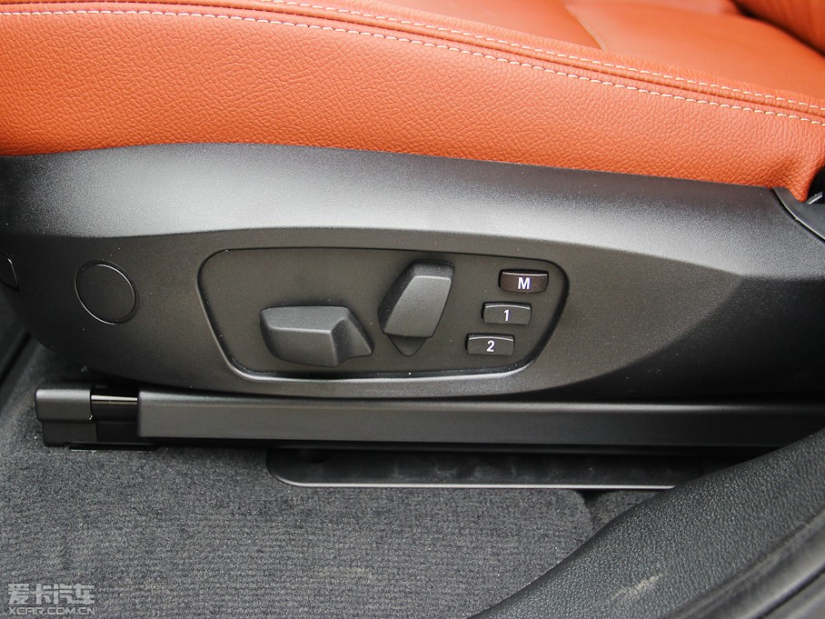 2013RX3Mڣ xDrive28i IȰ