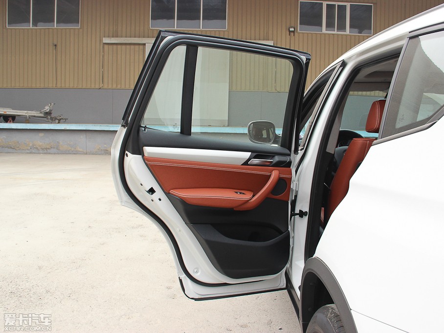 2013RX3Mڣ xDrive28i IȰ