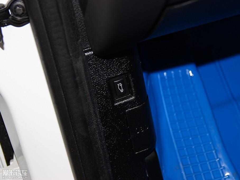 2013RX3Mڣ xDrive28i I(lng)Ȱ