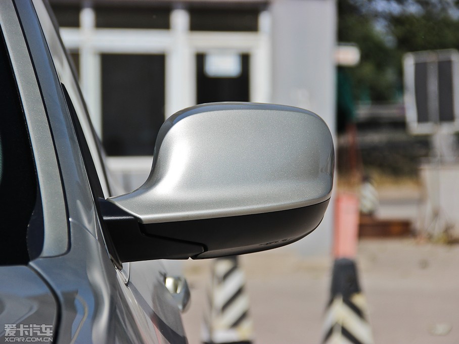 2013RX3Mڣ Ŀ xDrive28i A