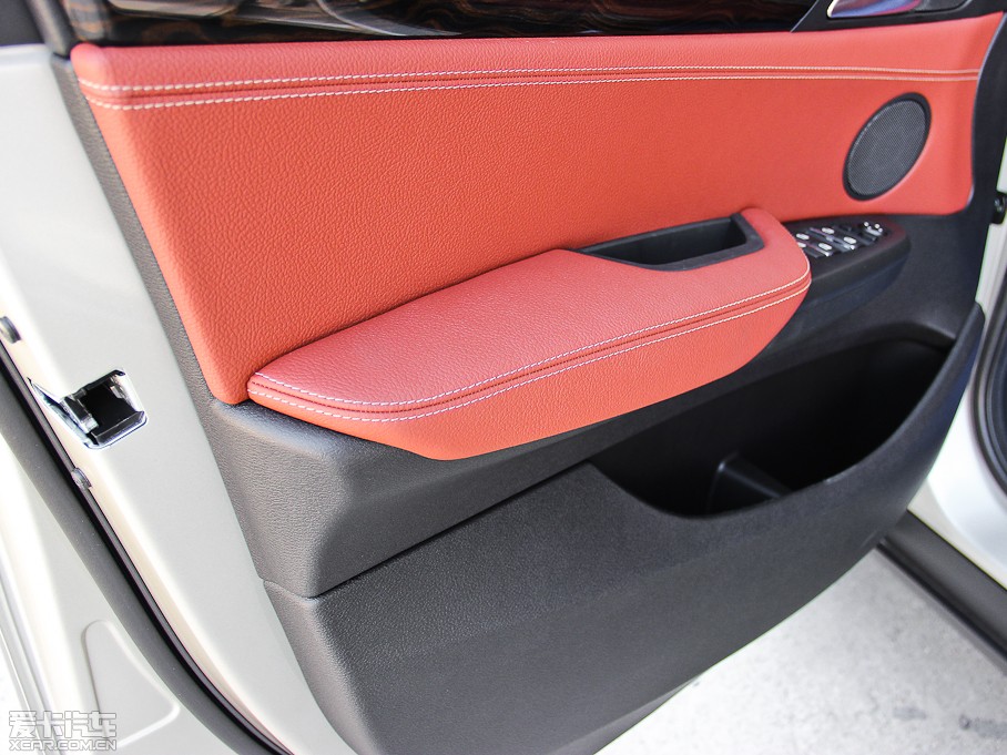 2013RX3Mڣ Ŀ xDrive28i A