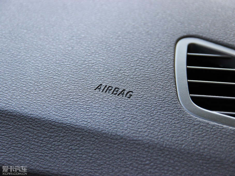 2013RX3Mڣ Ŀ xDrive28i A