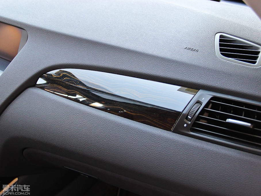 2013RX3Mڣ Ŀ xDrive28i A